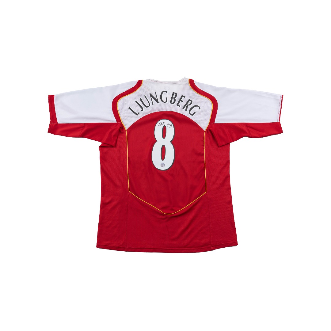 2004-2005 Ljungberg Arsenal Autograph Jersey